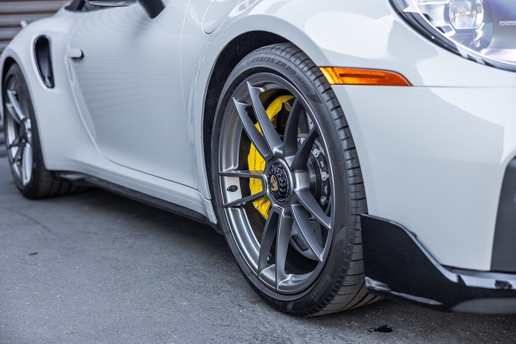 2024 Porsche 911 in Los Angeles, California - #PB11877