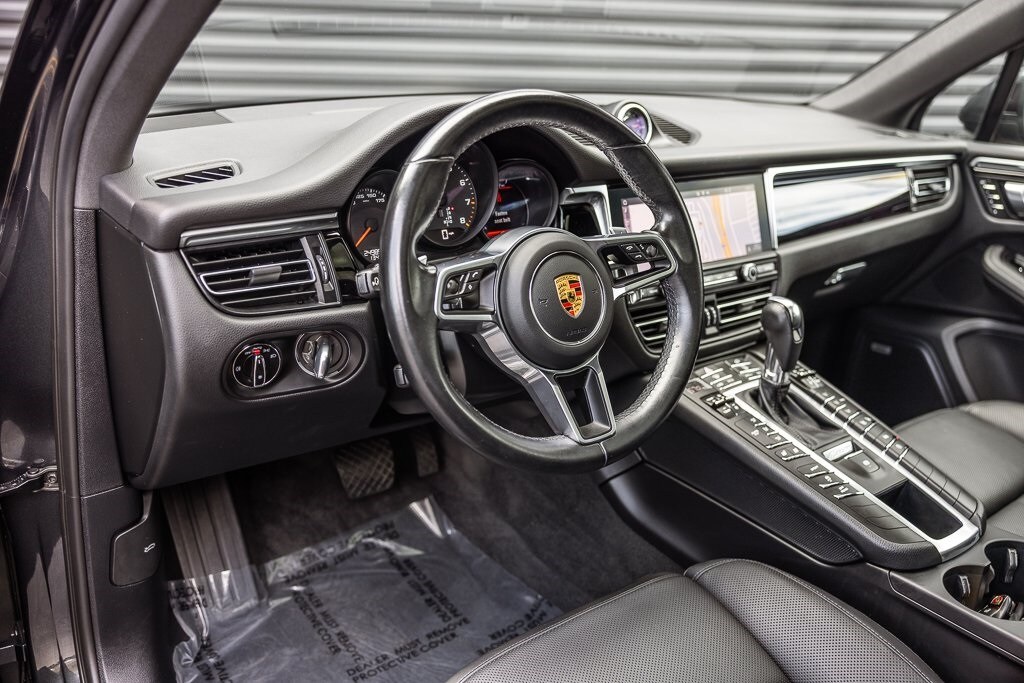 2020 Porsche Macan photo 4