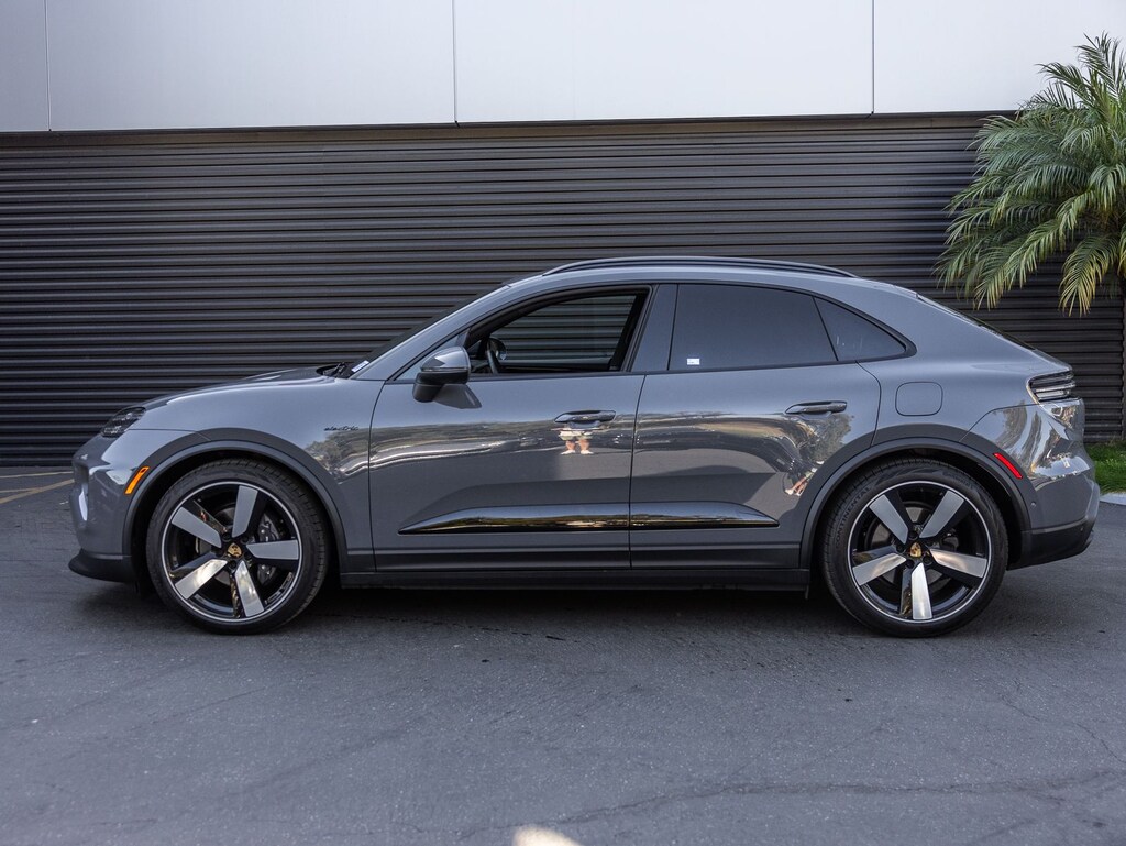 New 2025 Porsche Macan Electric 4 SUV