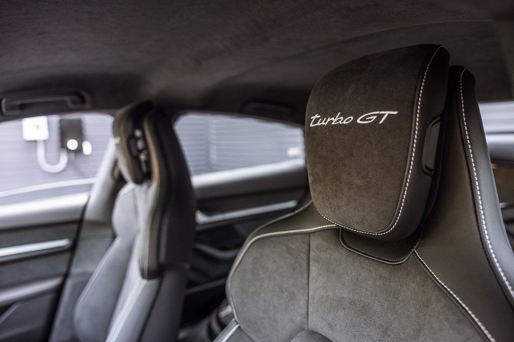 2025 Porsche Taycan Turbo GT with Weissach Package - Photo 15