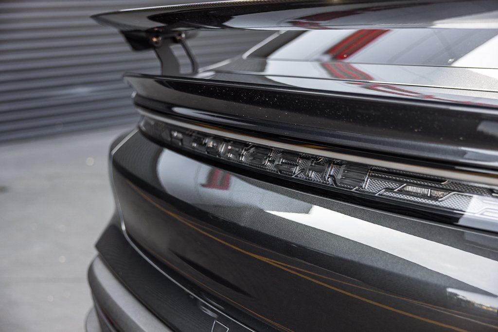 2025 Porsche Taycan Turbo GT with Weissach Package - Photo 25