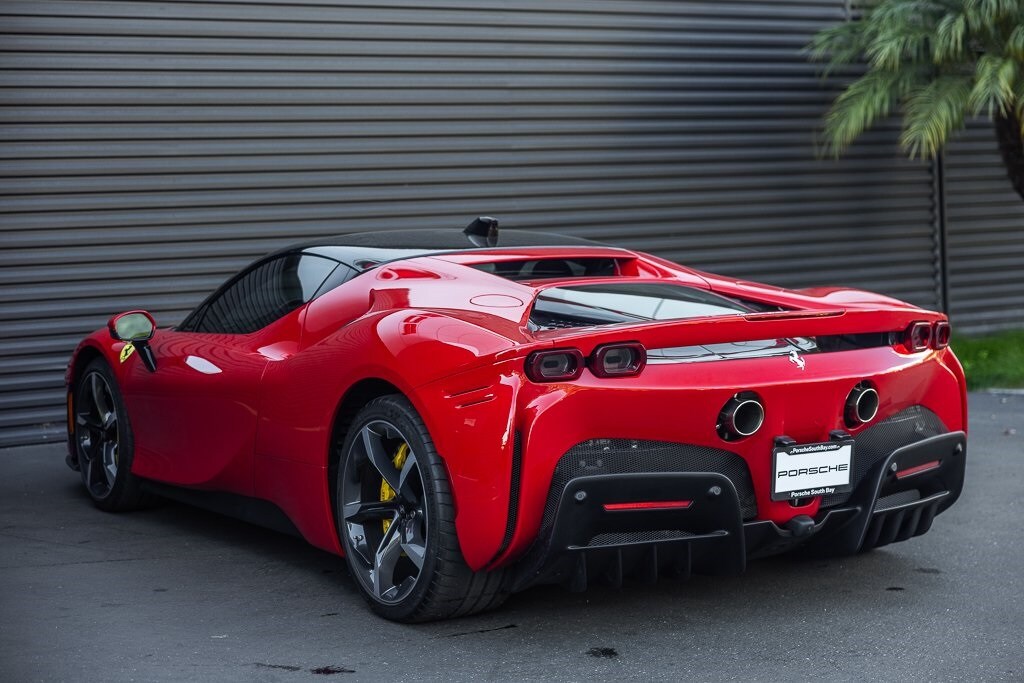 2021 Ferrari SF90 Stradale Stradale photo 3