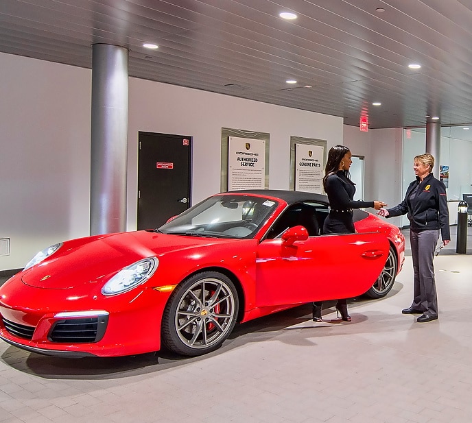 Porsche South Bay Porsche Center in Hawthorne, CA
