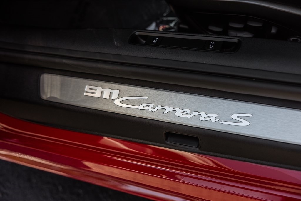 2025 Porsche 911 S photo 15
