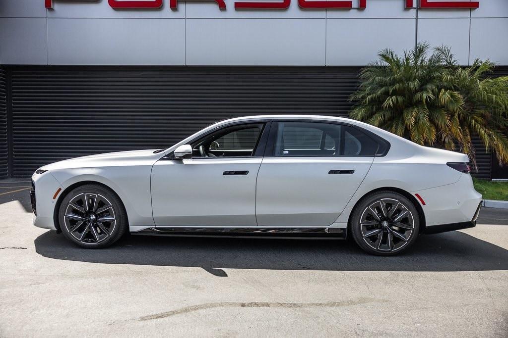 Used 2023 BMW i7 Base with VIN WBY53EJ03PCM68966 for sale in Hawthorne, CA