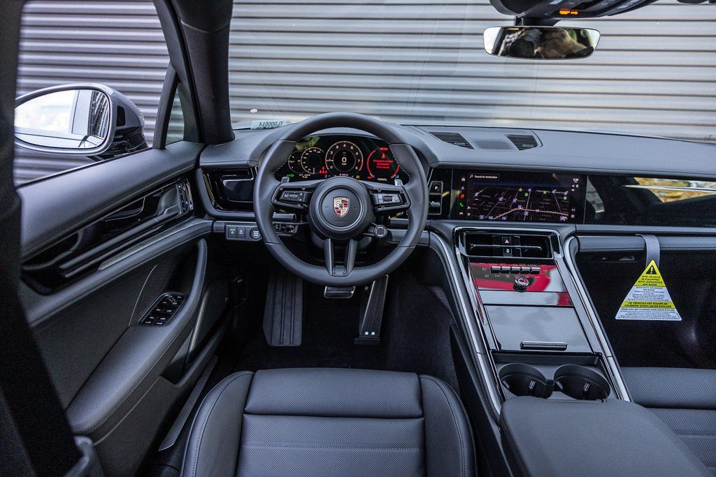 2026 Porsche Panamera Base - Photo 13