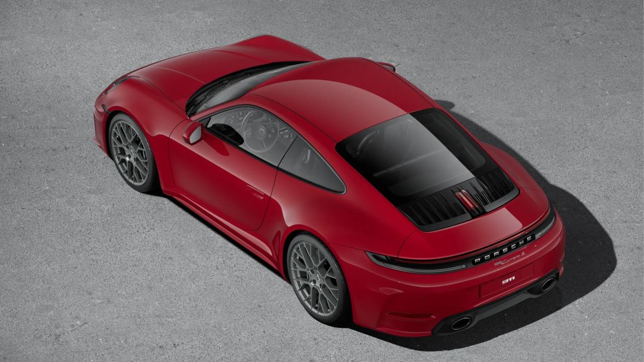 2025 Porsche 911 S photo 4