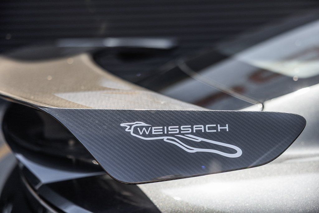 2025 Porsche Taycan Turbo GT with Weissach Package - Photo 23