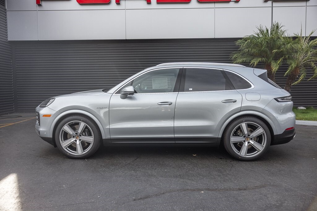 New 2026 Porsche Cayenne E-Hybrid S SUV