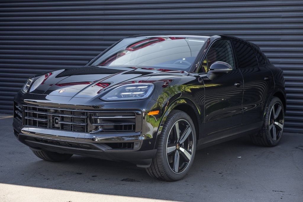 2026 Porsche Cayenne Coup Base's photo