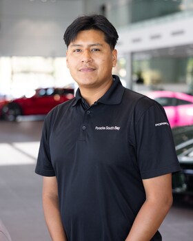 Staff member Jose Cruz from 1609142471f5