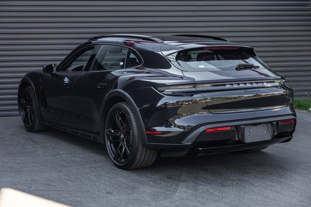 Certified 2024 Porsche Taycan Cross Turismo 4 Wagon