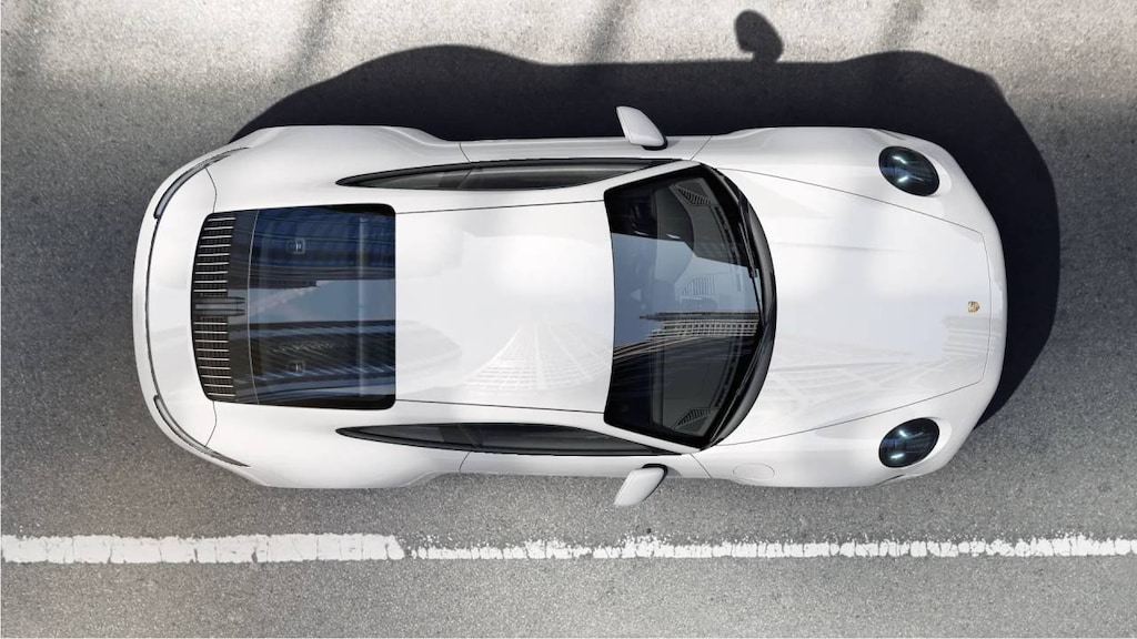 2024 Porsche 911 GTS photo 5