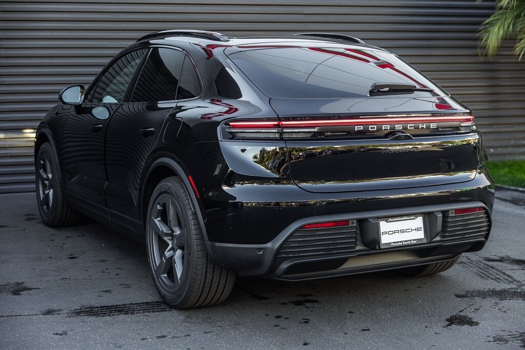 New 2025 Porsche Macan Electric 4S SUV