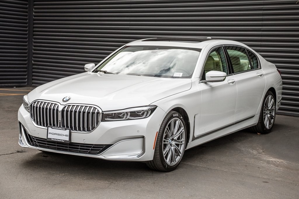 2020 BMW 7 Series 740i