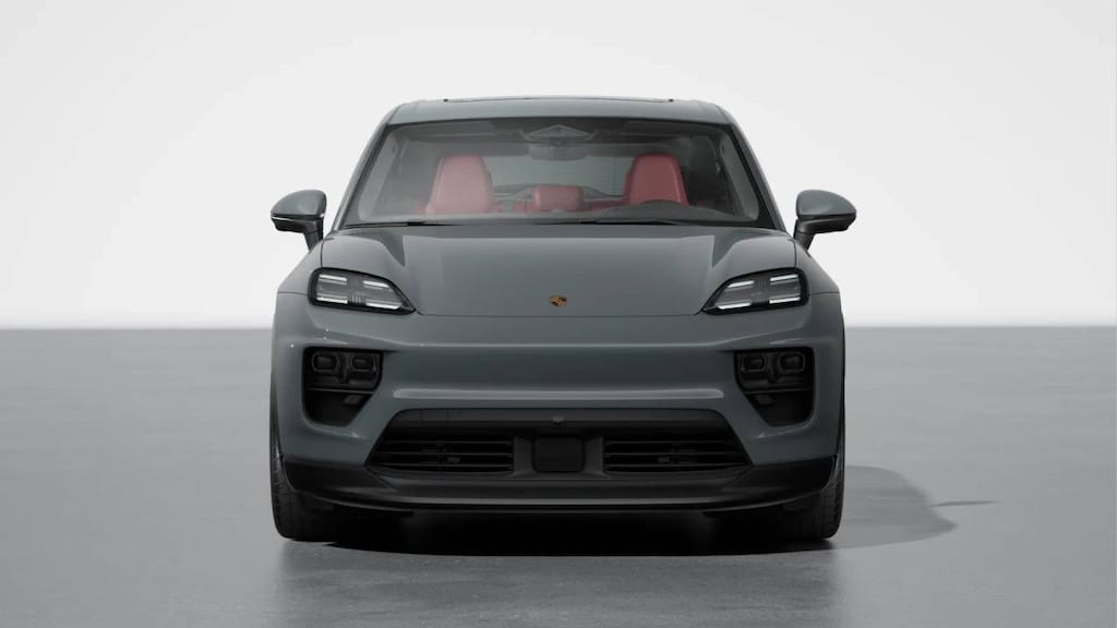2025 Porsche Macan Electric photo 10