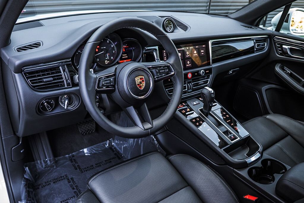 New 2026 Porsche Macan SUV