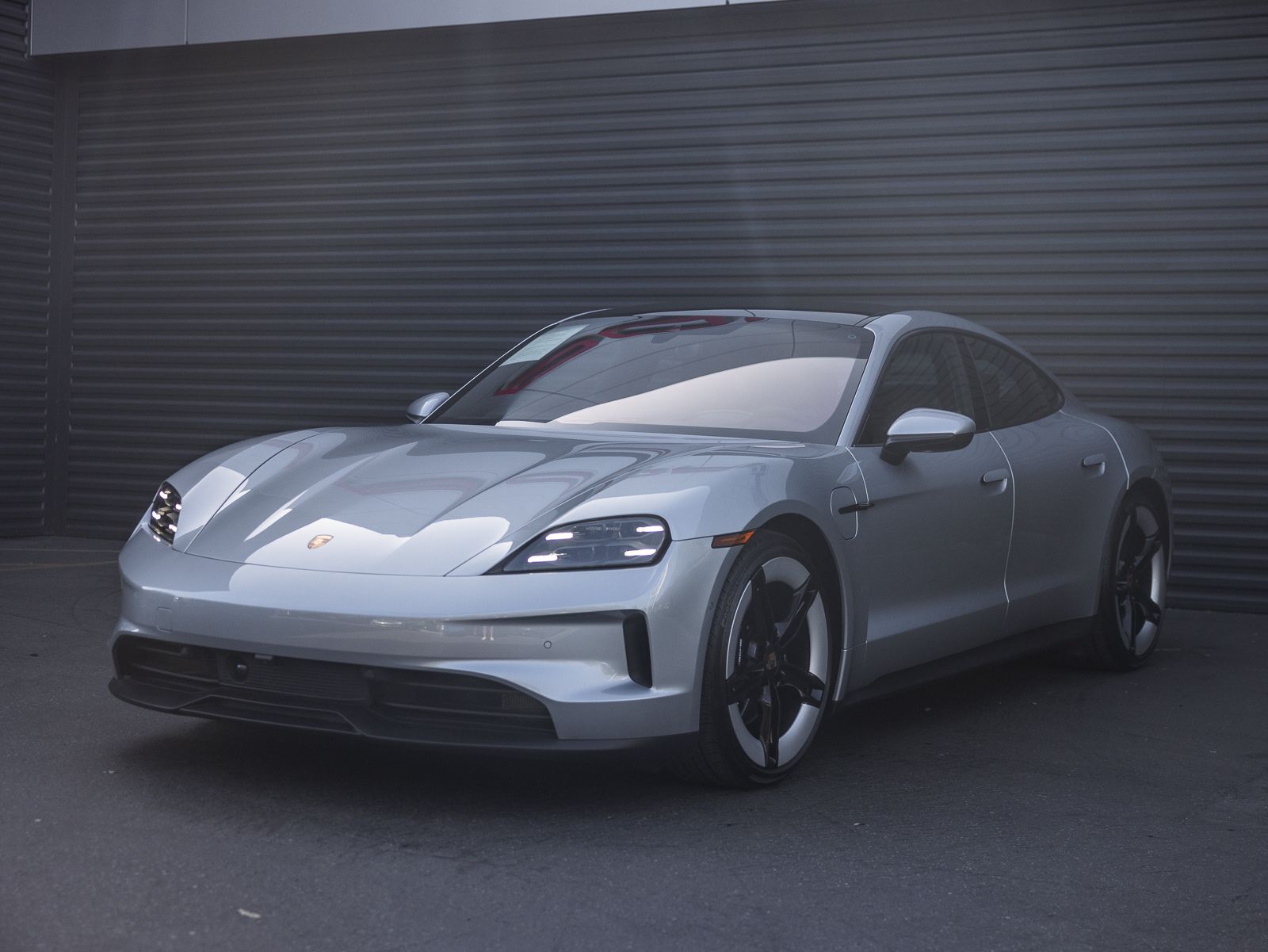2026 Porsche Taycan