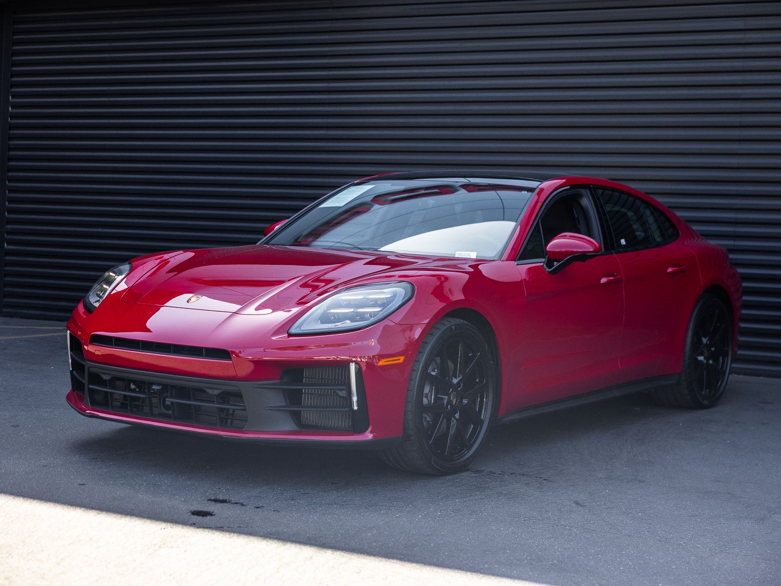 2025 Porsche Panamera 4's photo