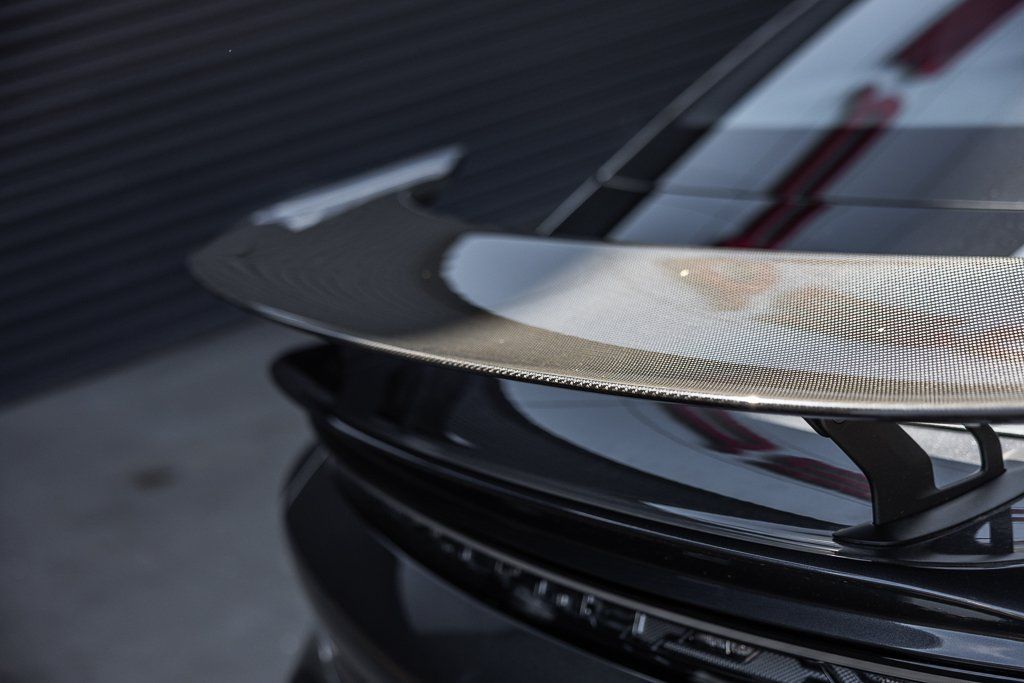 2025 Porsche Taycan Turbo GT with Weissach Package - Photo 24