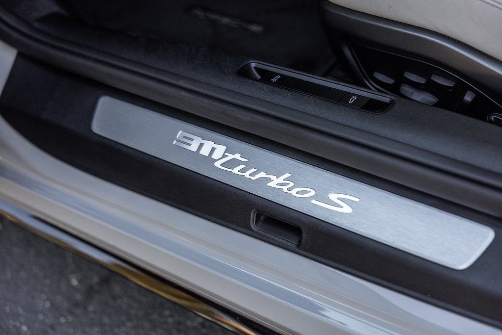 2024 Porsche 911 in Los Angeles, California - #PB11877