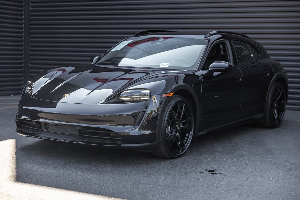Certified 2024 Porsche Taycan Cross Turismo 4 Wagon
