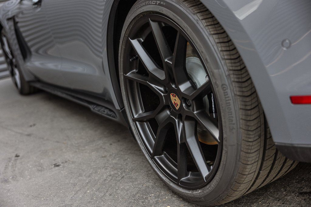 2026 Porsche Taycan GTS - Photo 21