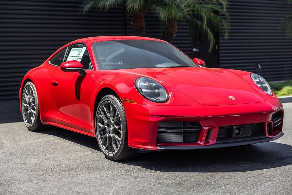 2025 Porsche 911 S photo 6