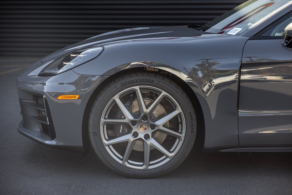 2026 Porsche Panamera Base - Photo 11