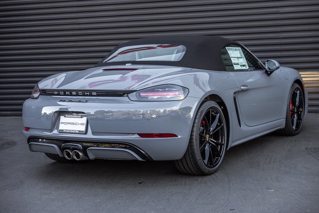 2025 Porsche Boxster S photo 4