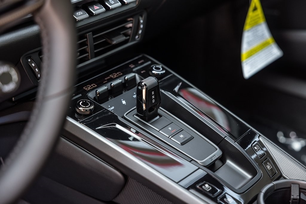 2025 Porsche 911 S photo 13