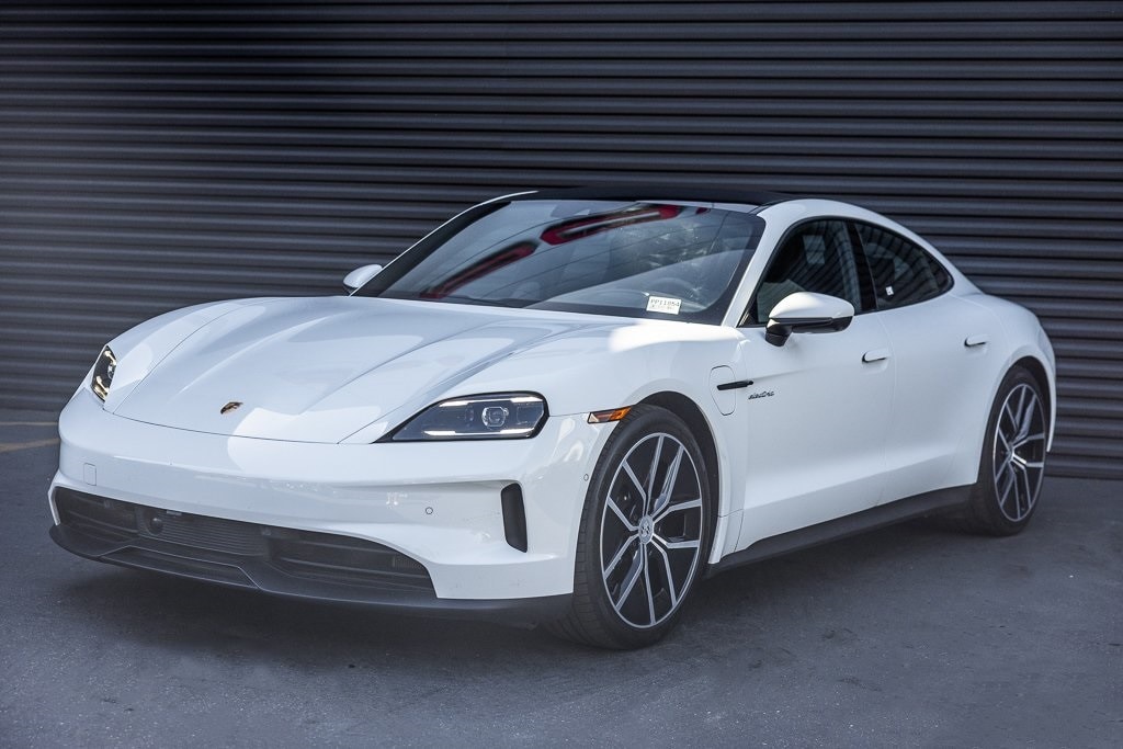 2025 Porsche Taycan Base