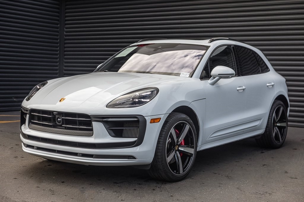 2024 Porsche Macan S