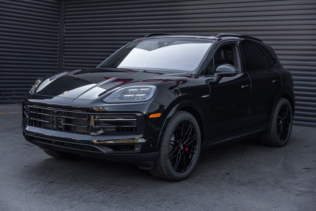 New 2026 Porsche Cayenne E-Hybrid S SUV