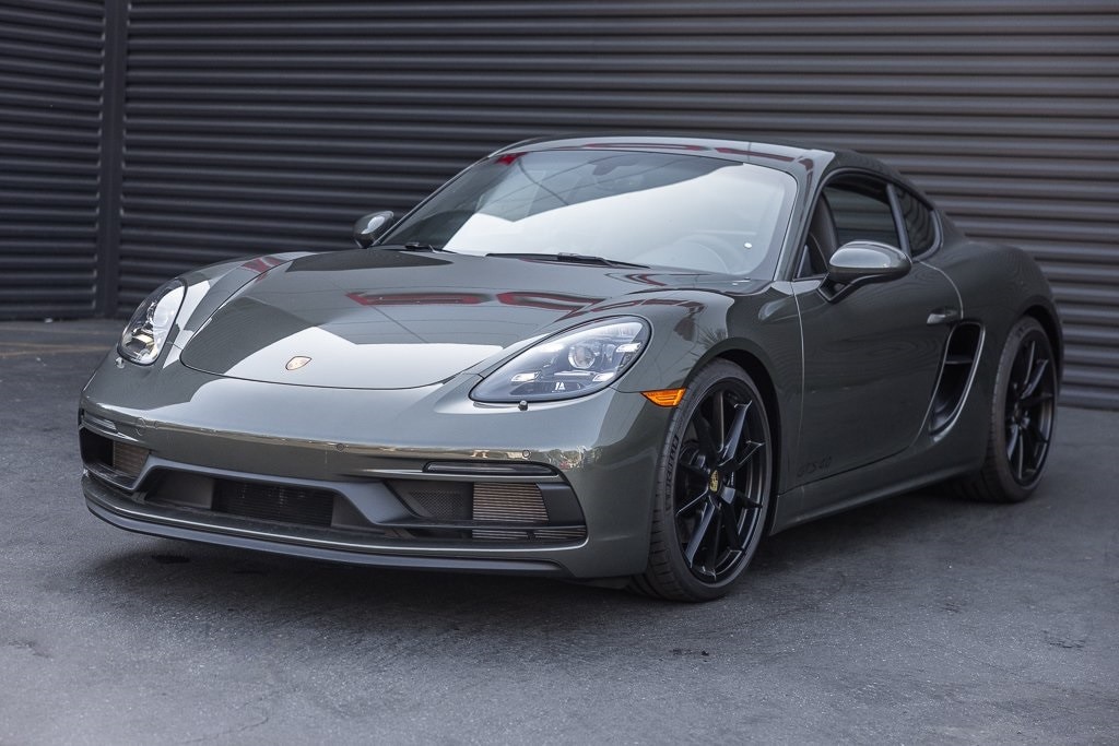 2025 Porsche 718 Cayman GTS