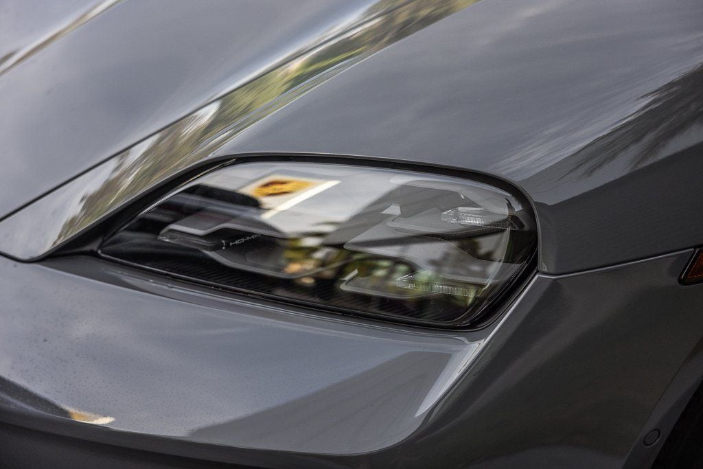 2026 Porsche Taycan GTS - Photo 22
