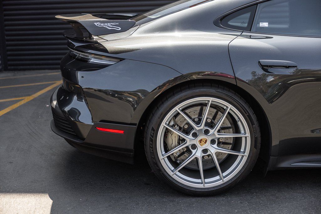 2025 Porsche Taycan Turbo GT with Weissach Package - Photo 22