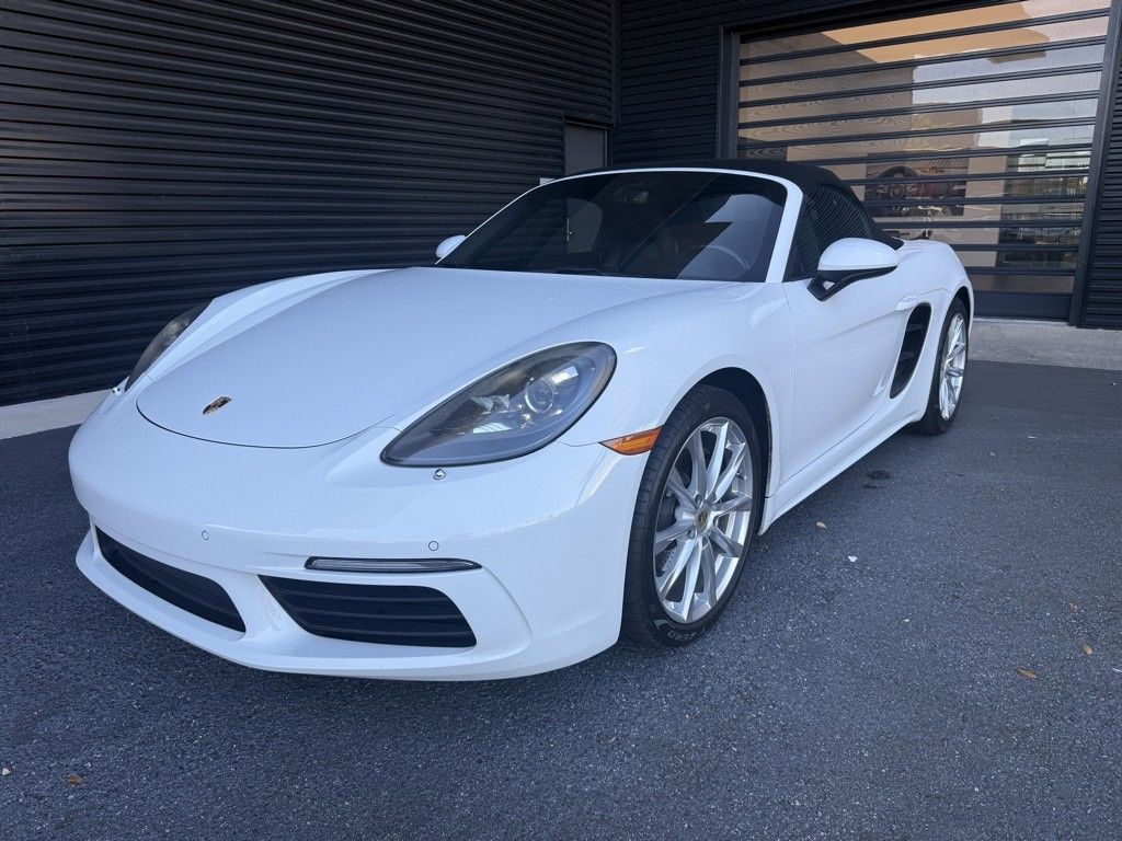 2017 Porsche 718 Boxster's photo