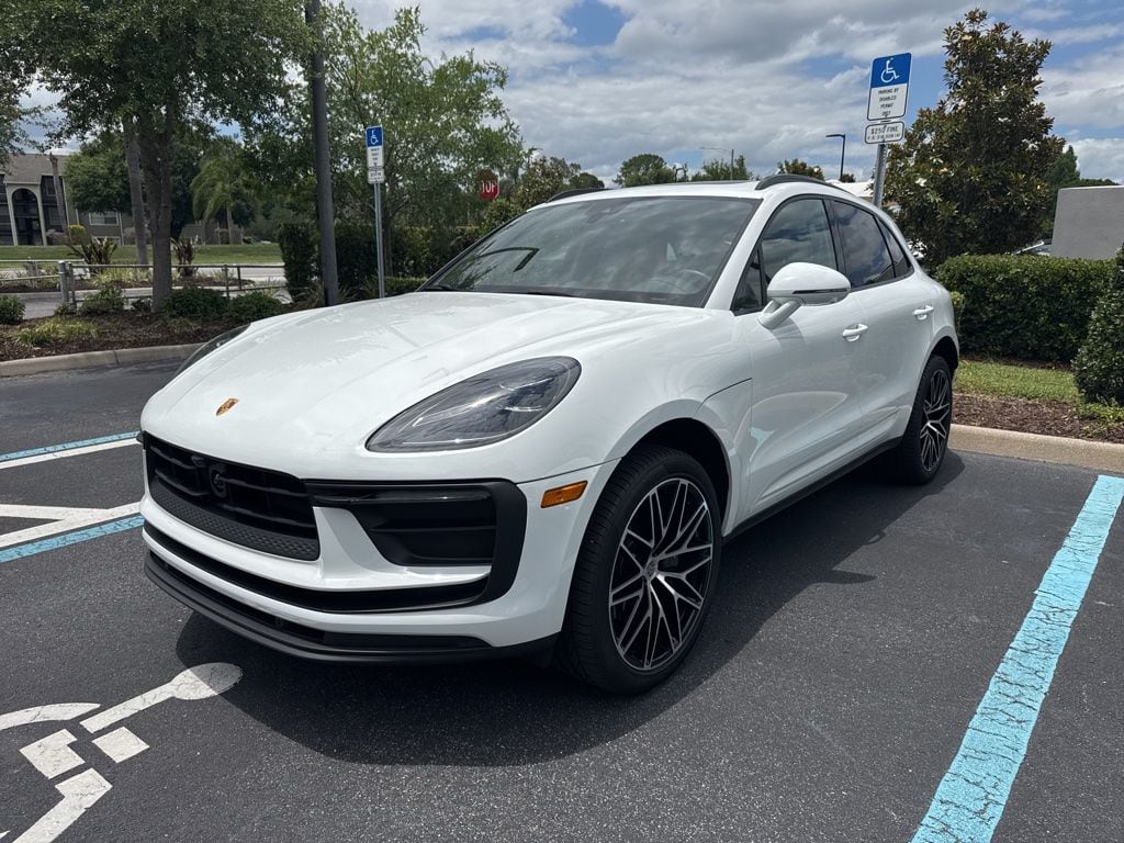 2026 Porsche Macan's photo