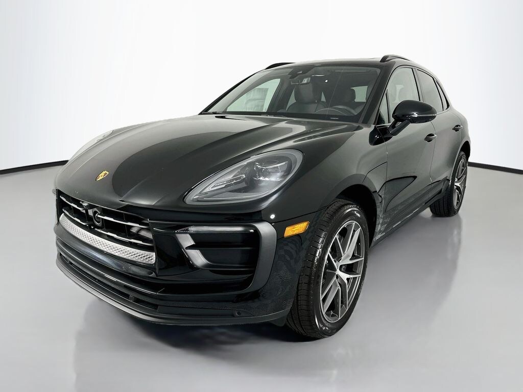 New 2026 Porsche Macan SUV