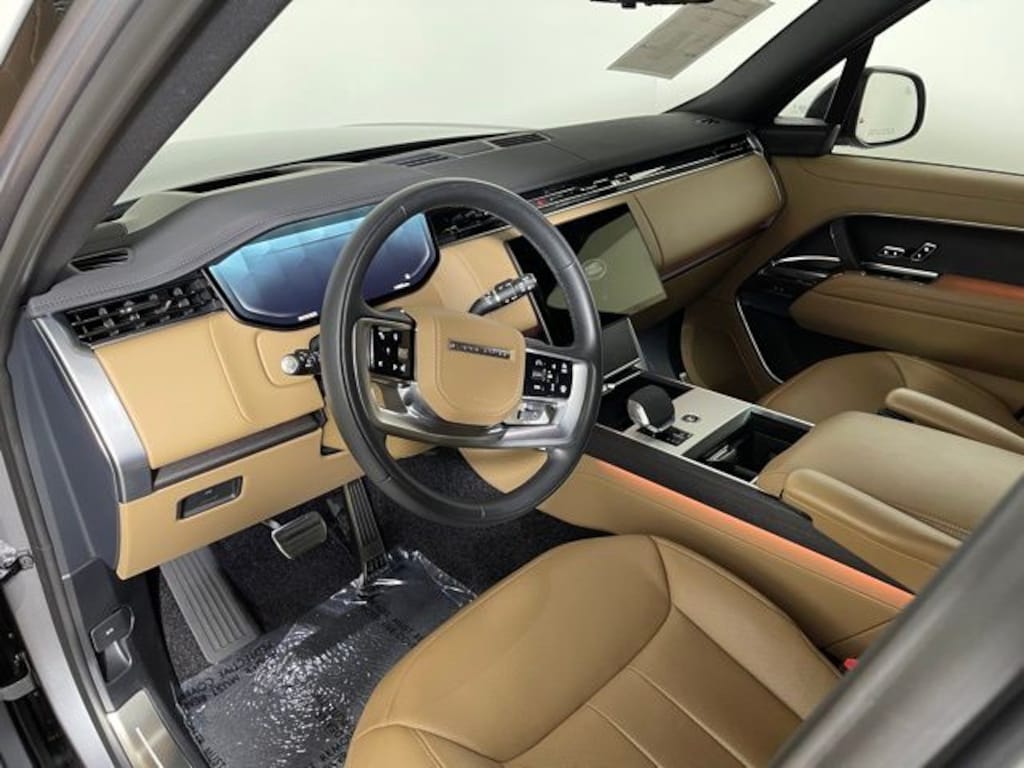 Used 2025 Land Rover Range Rover SE SUV