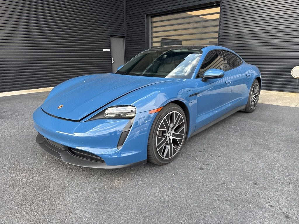 2023 Porsche Taycan -'s photo