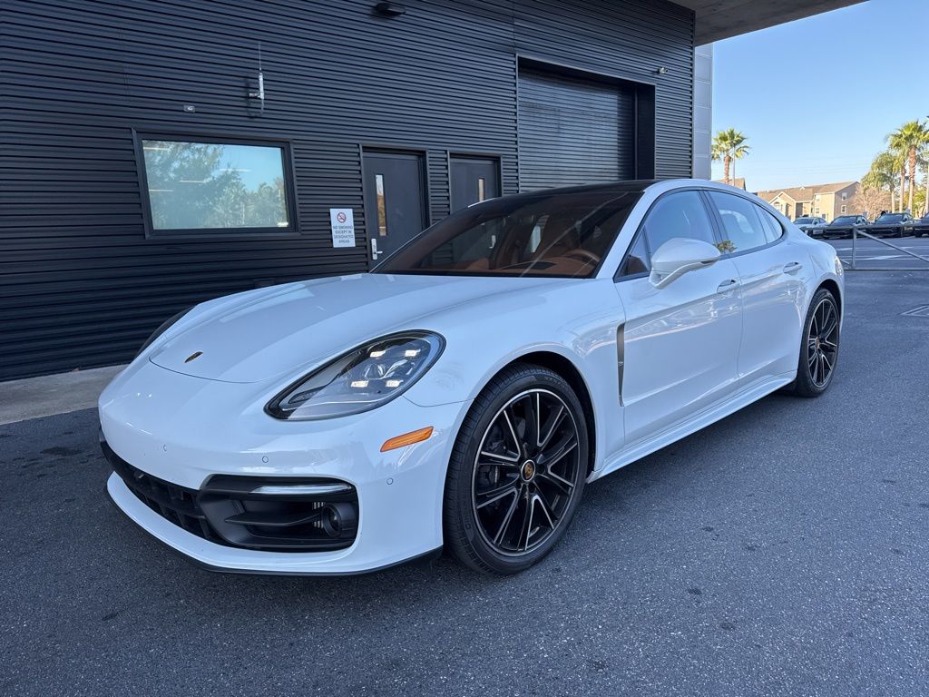 2023 Porsche Panamera Platinum Edition's photo