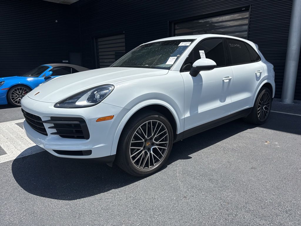 2022 Porsche Cayenne -'s photo