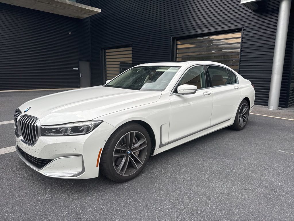 2022 BMW 7 Series 750i xDrive's photo