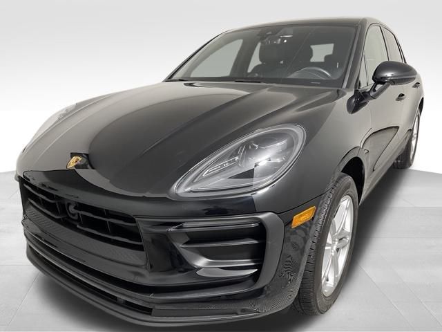 2023 Porsche Macan T
