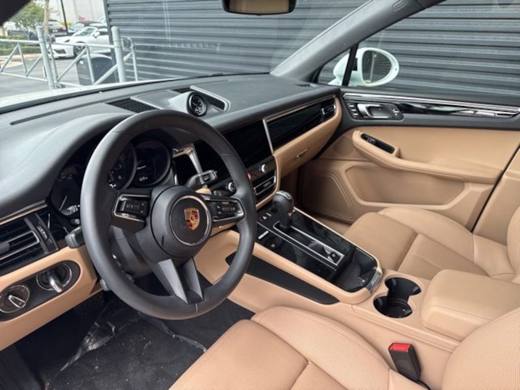 Certified 2025 Porsche Macan SUV