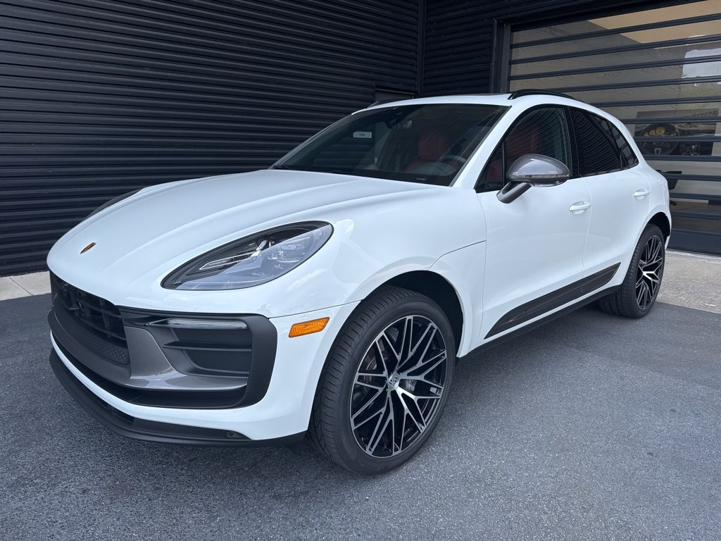 2026 Porsche Macan T