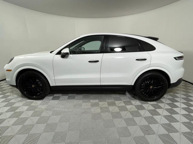 Certified 2024 Porsche Cayenne Coup Base with VIN WP1BA2AY3RDA51034 for sale in Orlando, FL