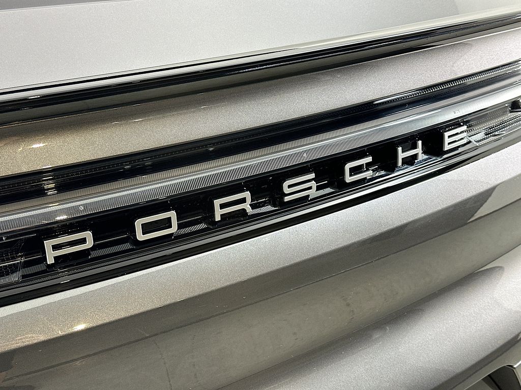 2025 Porsche Cayenne Coup E-Hybrid - Photo 34